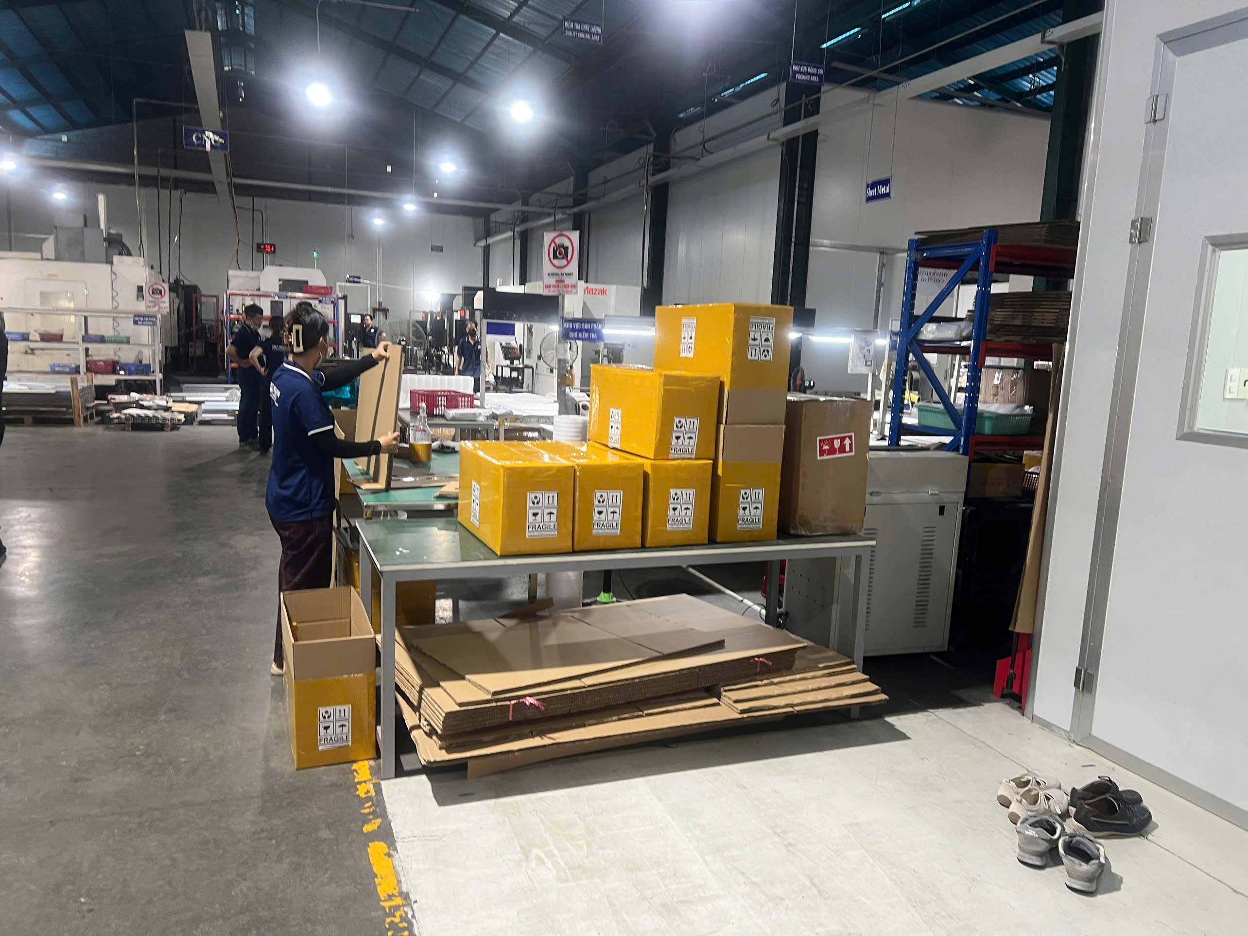 Packaging area 1.jpg